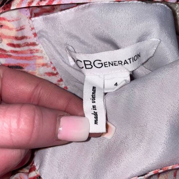 BCBGeneration Passion Pink V Neck Dress Size 4 Pockets Lined Spring Summer Dress - Picture 7 of 9